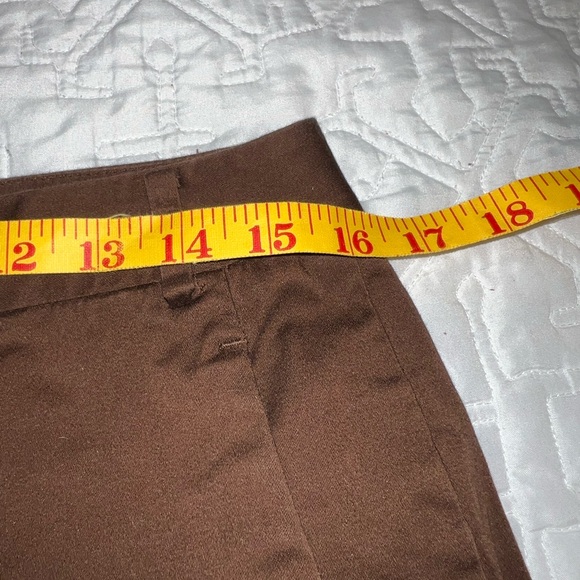 Coldwater Creek Natural Fit Shorts - Picture 5 of 8